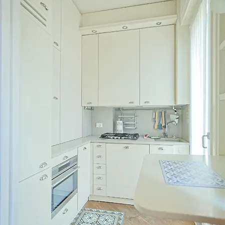 Trilocale In Centro *